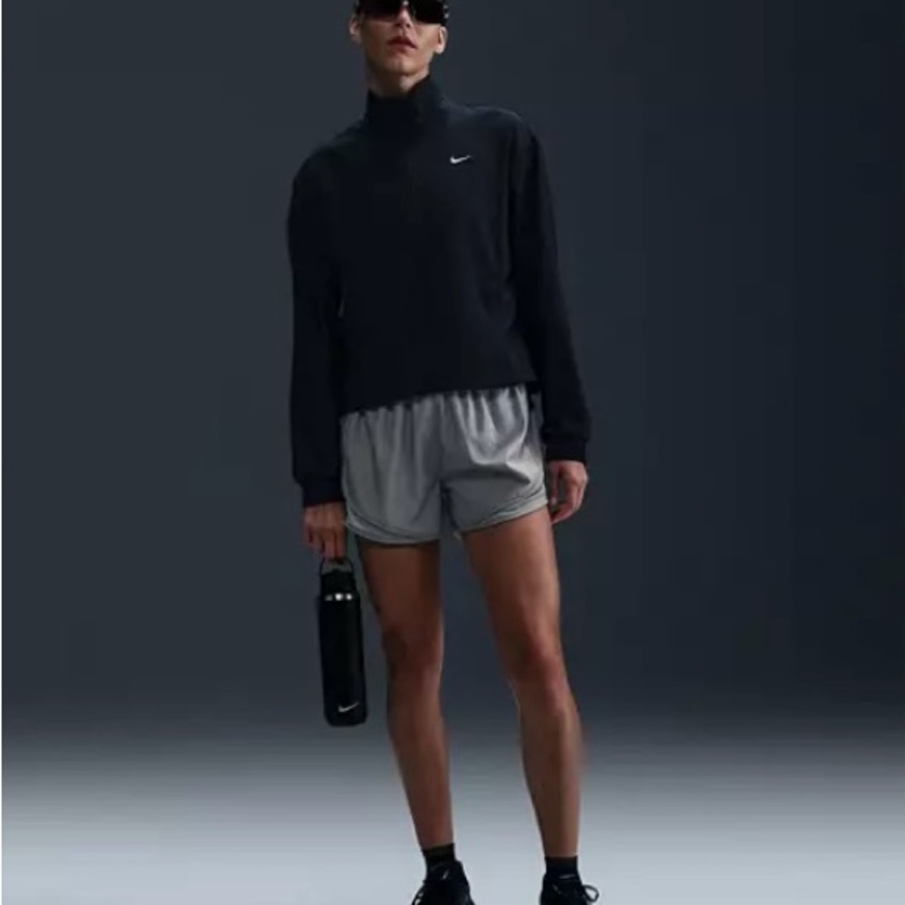Nike Women's Black and Gray Athletic Shorts